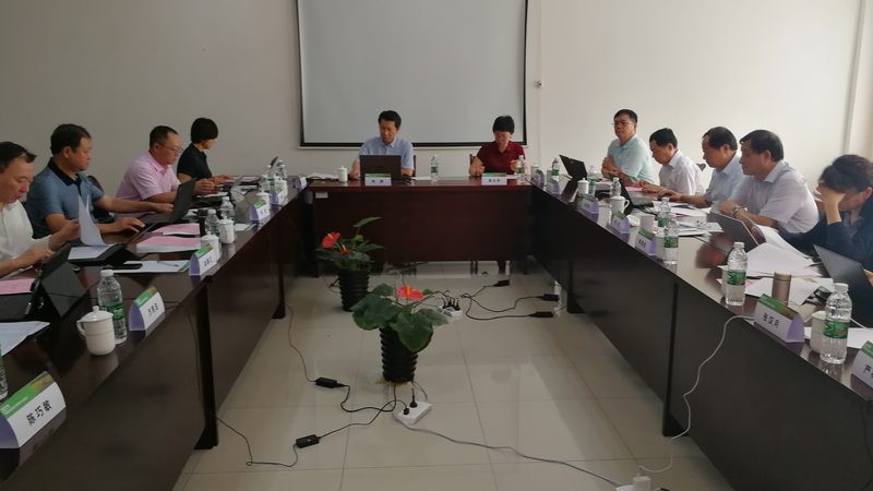 注塑机批发价格：揭秘影响价格的关键因素